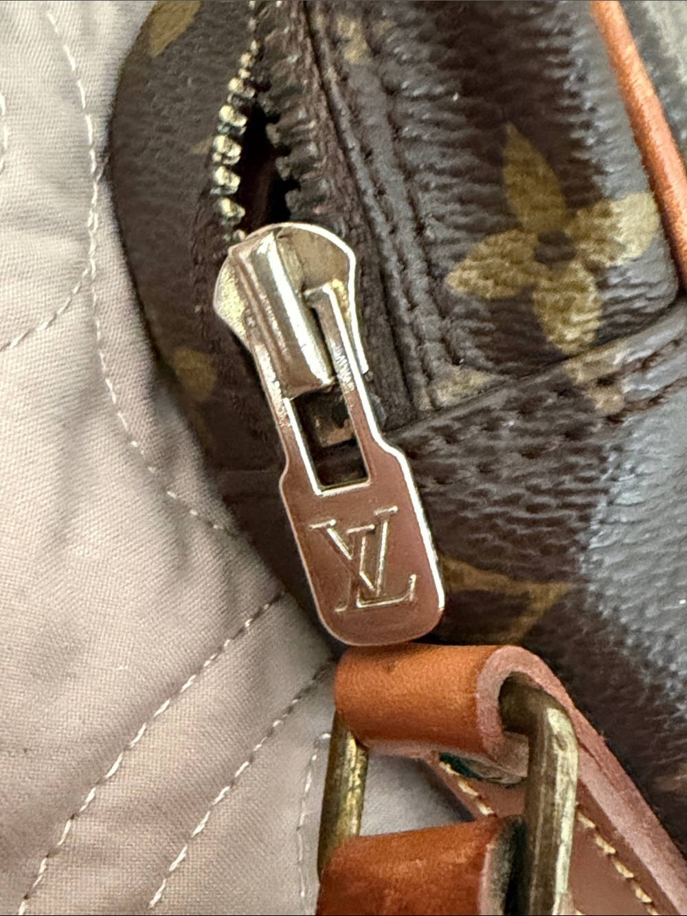 Vintage Louis Vuitton Monogram Crossbody in Brown and Tan - Picture 5 of 17